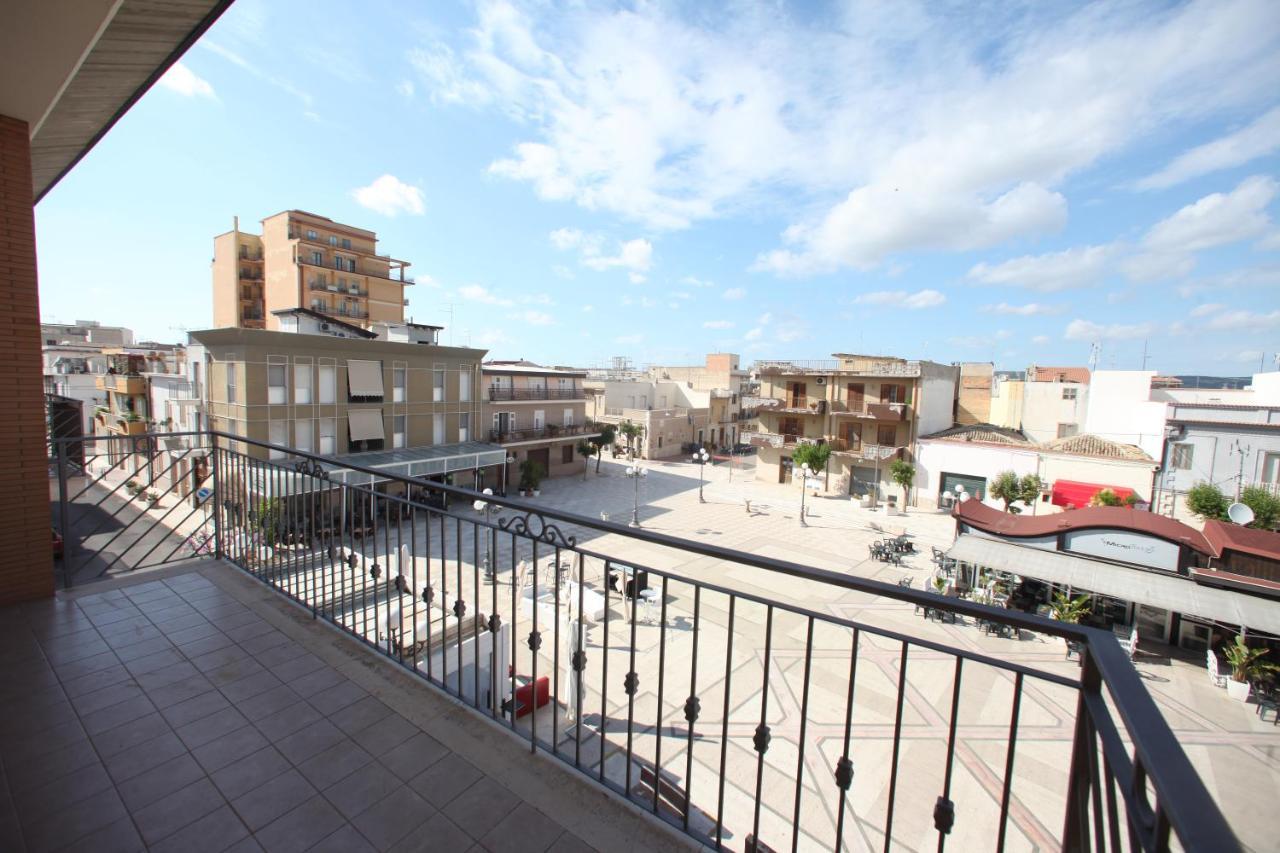 B&B Corso Roma Apricena Luaran gambar