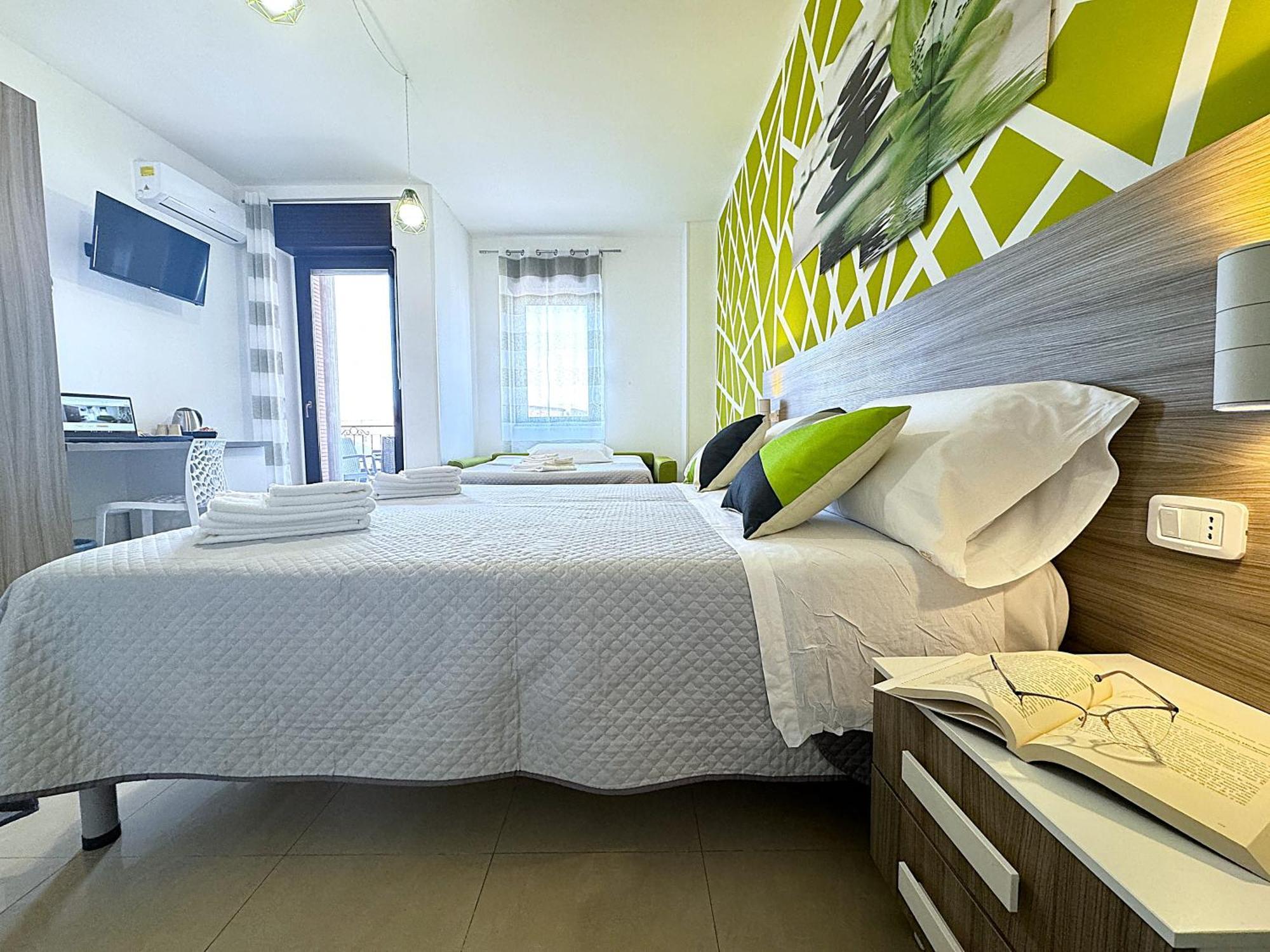 B&B Corso Roma Apricena Luaran gambar